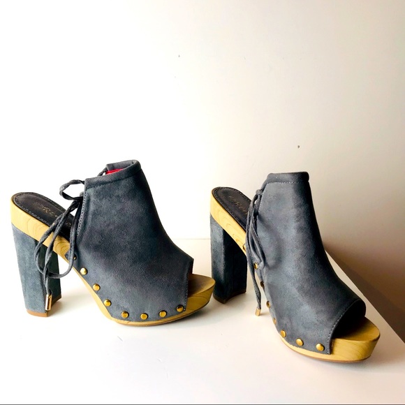 Reneeze Gray Studded Ankle Tie Peep Toe Heels  Size 7.5 - Picture 9 of 14